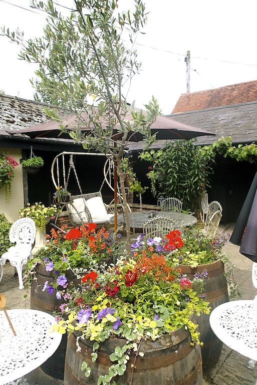 Отель The Great Western Arms Deddington Экстерьер фото
