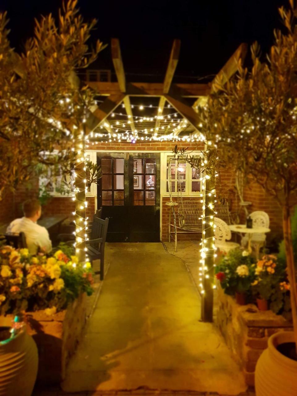Отель The Great Western Arms Deddington Экстерьер фото